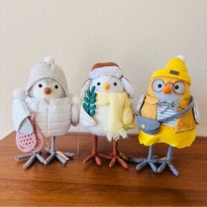 Featherly Friends 2005 SANKI and 2023 CHIP and APPLE Bird Figurines